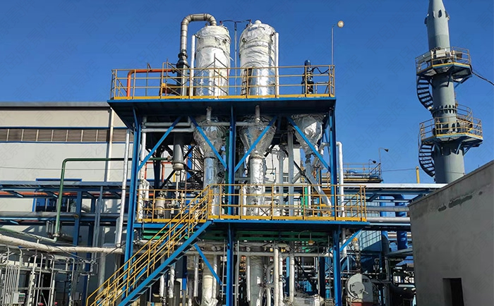 雙效濃縮器的結(jié)構(gòu) 雙效濃縮器的結(jié)構(gòu)